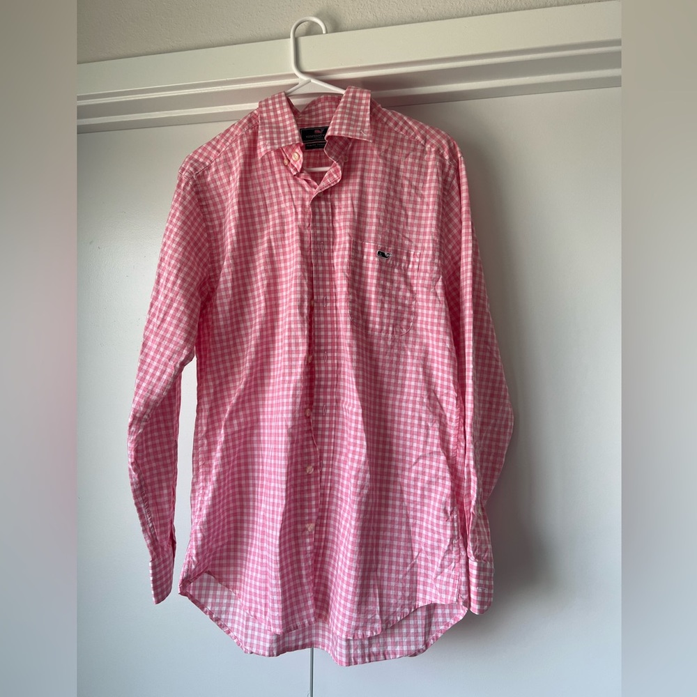 Vineyard vines pink gingham shirt size M